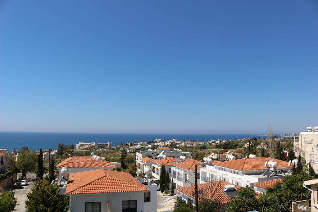 Villa Infinite Blu Paphos Buitenkant foto