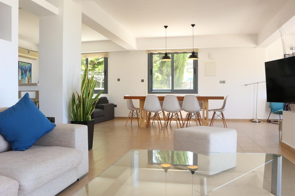 Villa Infinite Blu Paphos Buitenkant foto