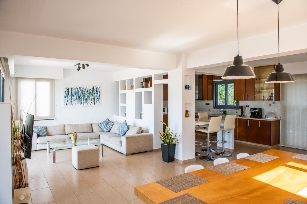 Villa Infinite Blu Paphos Buitenkant foto
